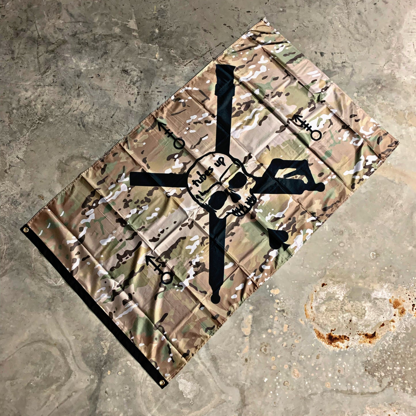 Tubes Up Flag