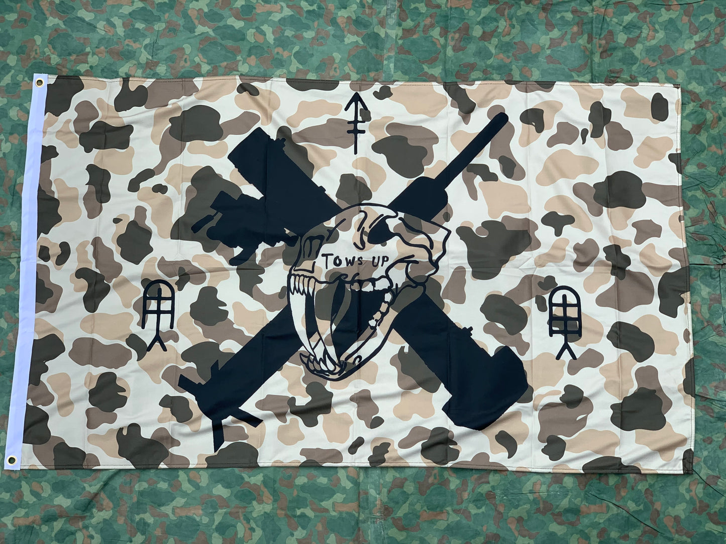 Tows Up Flag